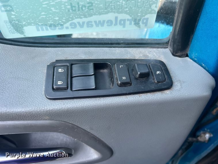 image for item DO6583 2016 Kenworth T680 semi truck