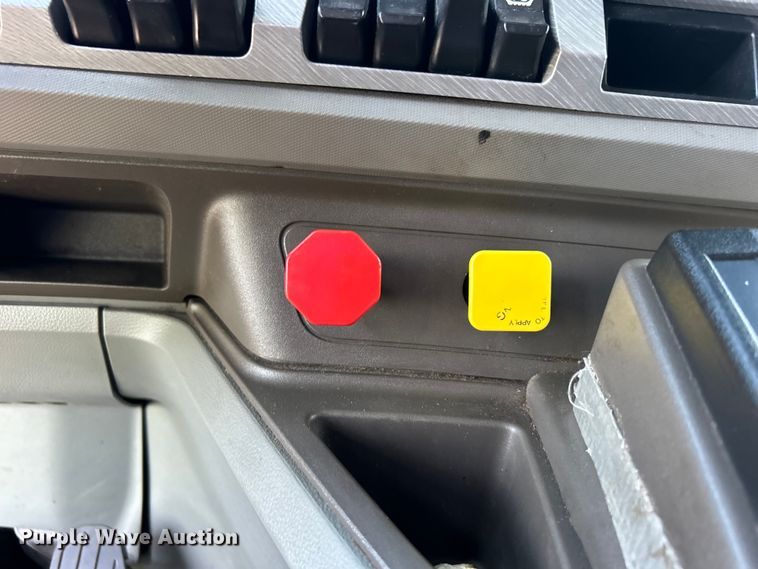 image for item DO6583 2016 Kenworth T680 semi truck