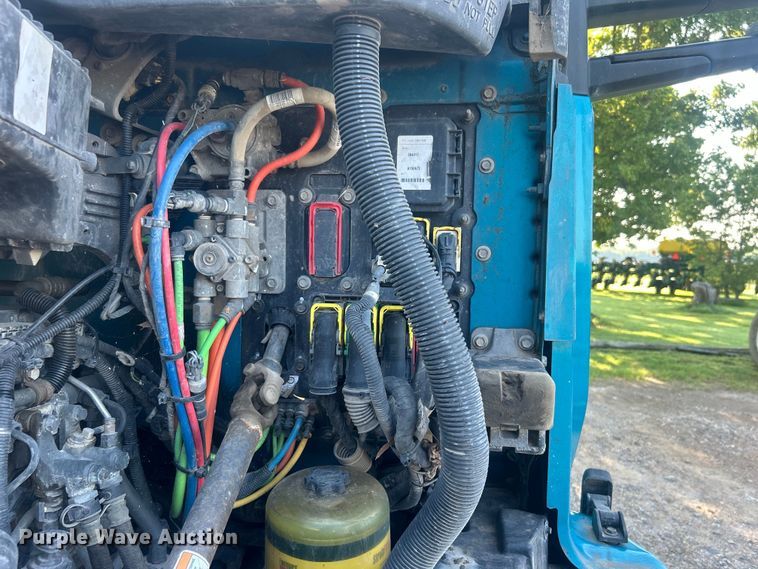 image for item DO6583 2016 Kenworth T680 semi truck