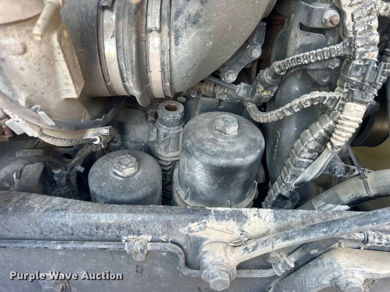 image for item DO6583 2016 Kenworth T680 semi truck