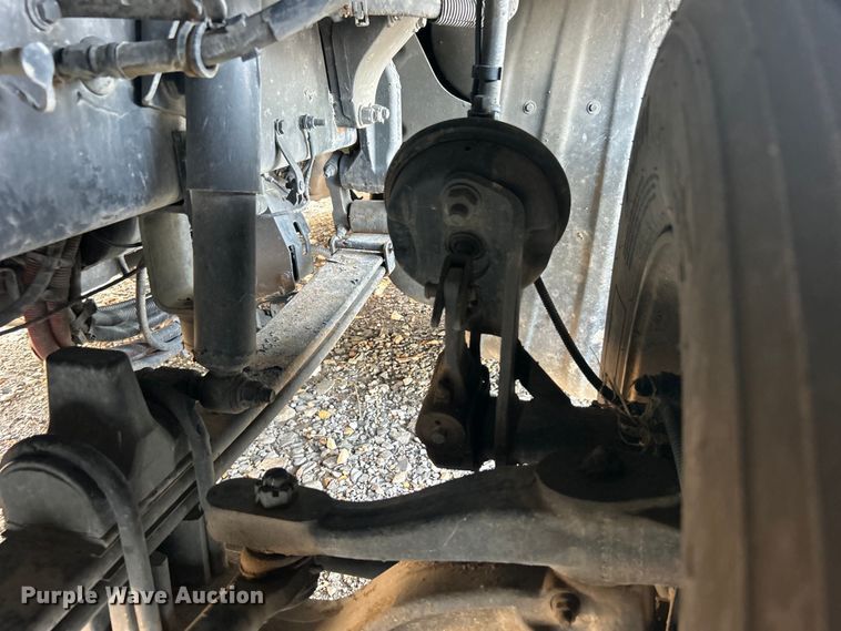 image for item DO6583 2016 Kenworth T680 semi truck