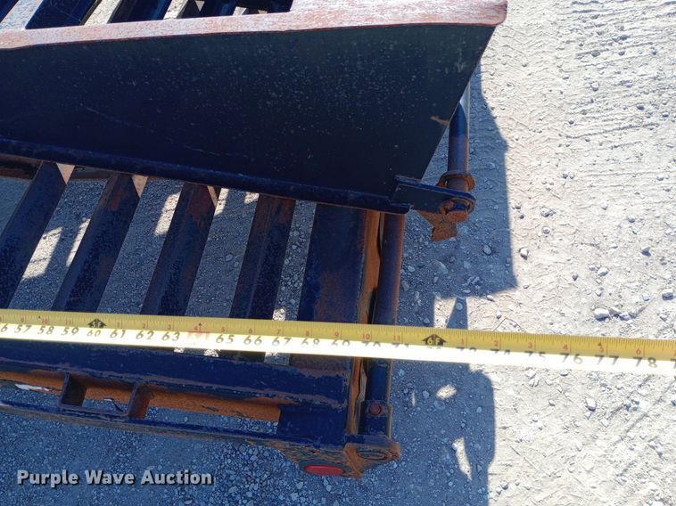 image for item DP1168 2010 PJ equipment trailer