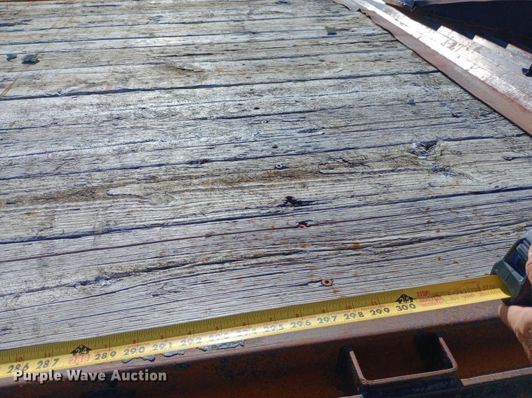 image for item DP1168 2010 PJ equipment trailer