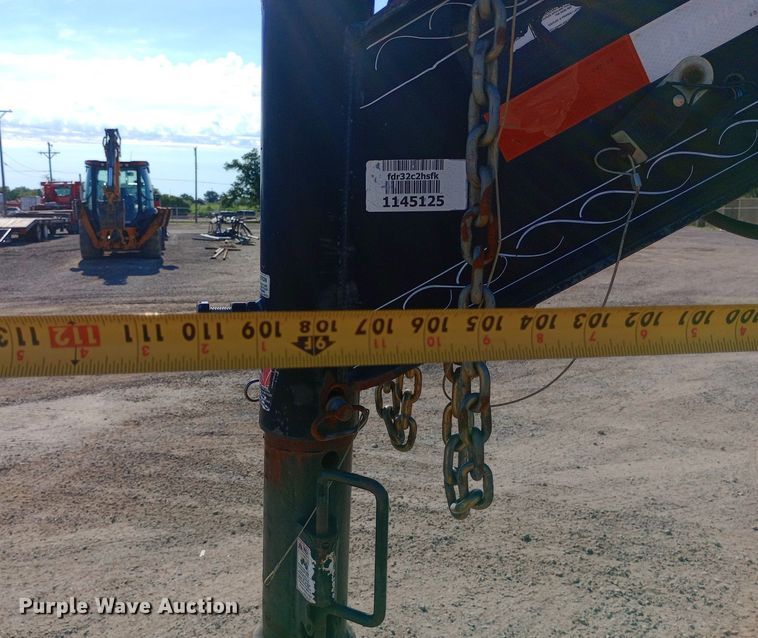 image for item DP1168 2010 PJ equipment trailer