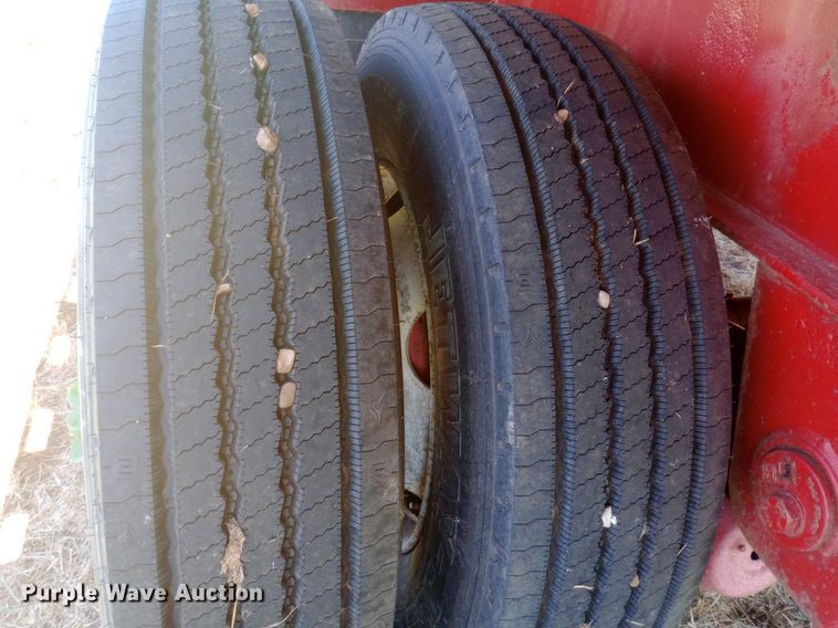 image for item DP1271 1998 Transcraft flatbed trailer