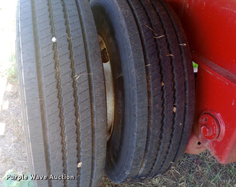 image for item DP1271 1998 Transcraft flatbed trailer