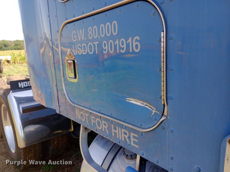 image for item DP1272 1989 Kenworth T660 semi truck