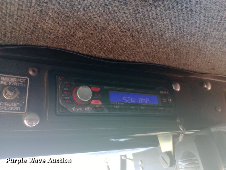 image for item DP1272 1989 Kenworth T660 semi truck