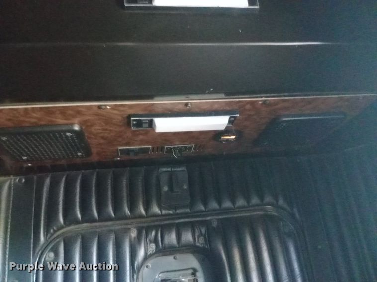 image for item DP1272 1989 Kenworth T660 semi truck