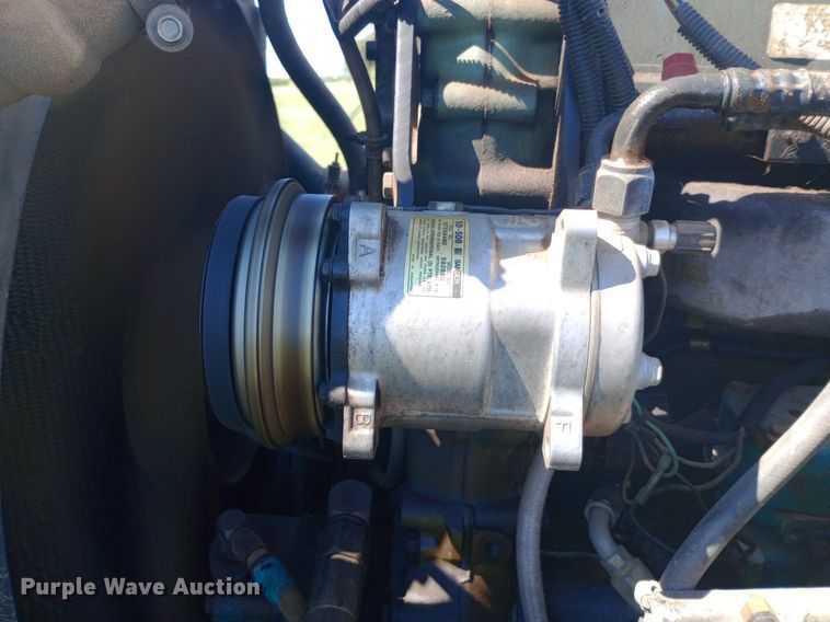 image for item DP1272 1989 Kenworth T660 semi truck