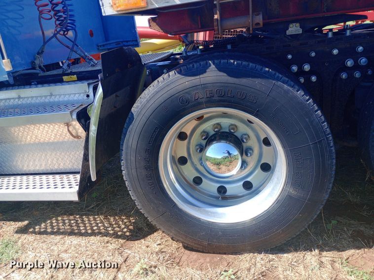 image for item DP1272 1989 Kenworth T660 semi truck