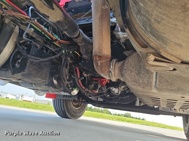 image for item DP6594 2012 Freightliner Cascadia semi truck