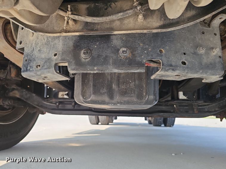 image for item DP6594 2012 Freightliner Cascadia semi truck