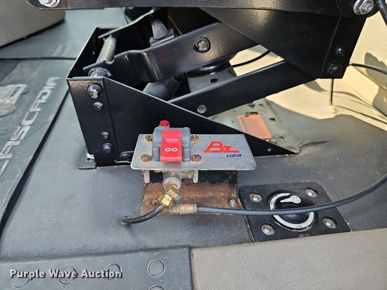 image for item DP6594 2012 Freightliner Cascadia semi truck