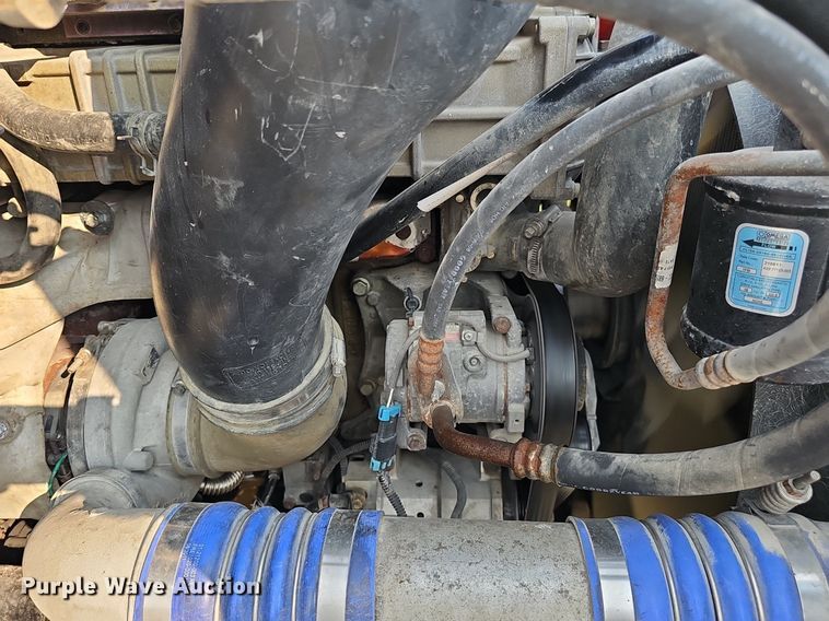 image for item DP6594 2012 Freightliner Cascadia semi truck