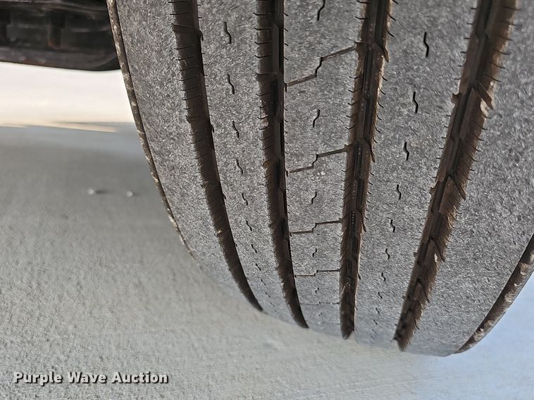 image for item DP6594 2012 Freightliner Cascadia semi truck