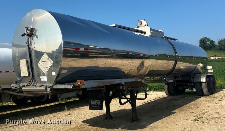 image for item DP8424 1987 Bar-Bel  tank trailer