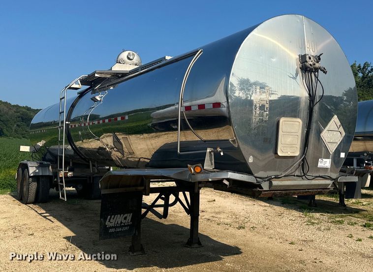 image for item DP8424 1987 Bar-Bel  tank trailer