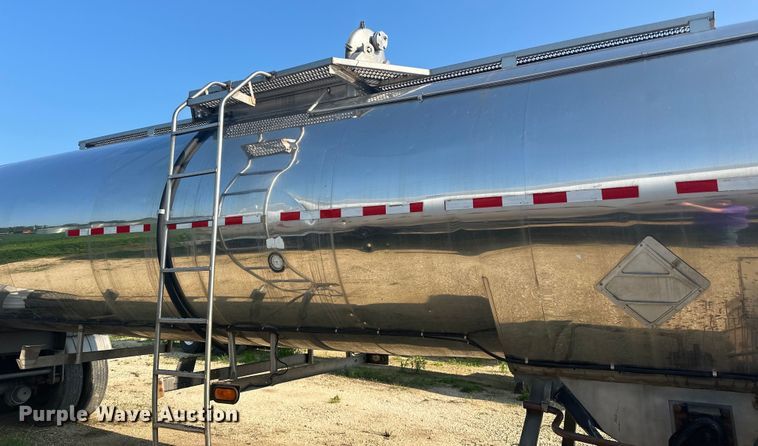 image for item DP8424 1987 Bar-Bel  tank trailer