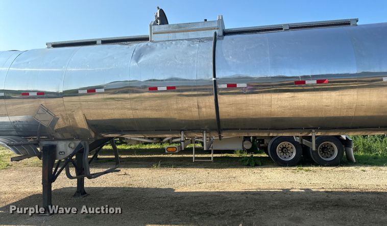image for item DP8424 1987 Bar-Bel  tank trailer