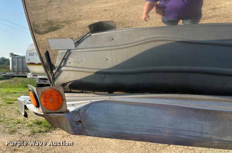 image for item DP8424 1987 Bar-Bel  tank trailer