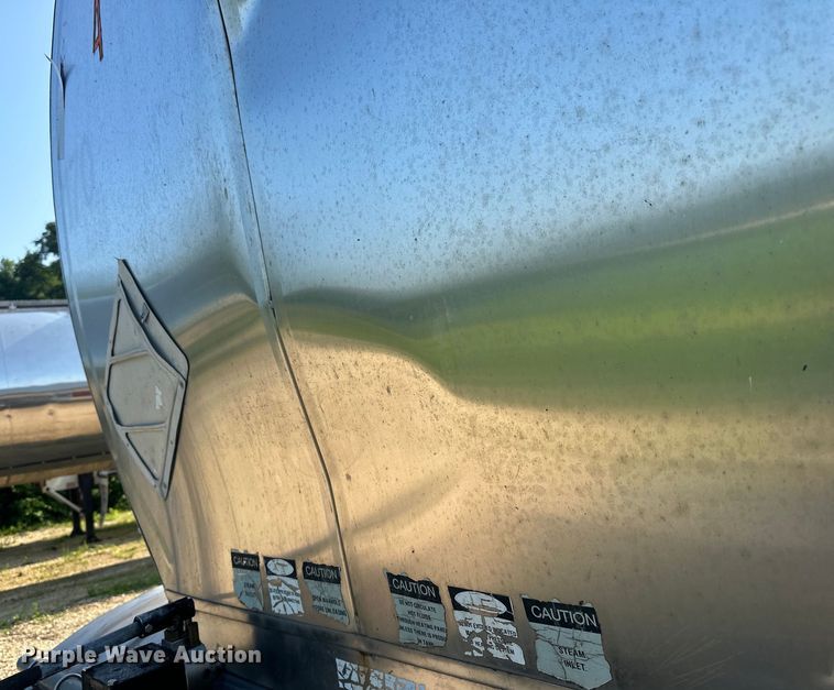 image for item DP8424 1987 Bar-Bel  tank trailer