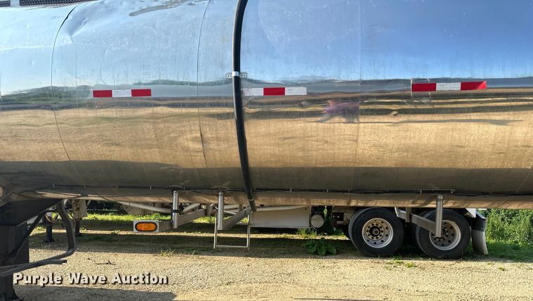image for item DP8424 1987 Bar-Bel  tank trailer