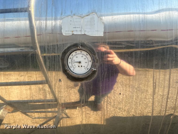 image for item DP8424 1987 Bar-Bel  tank trailer