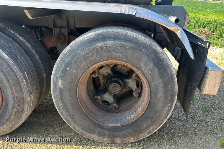 image for item DP8424 1987 Bar-Bel  tank trailer