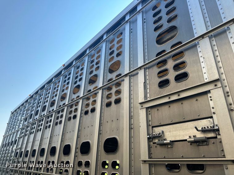 image for item DP8428 2008 Wilson PSDCL-402BP livestock trailer