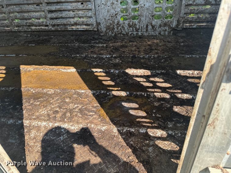 image for item DP8428 2008 Wilson PSDCL-402BP livestock trailer