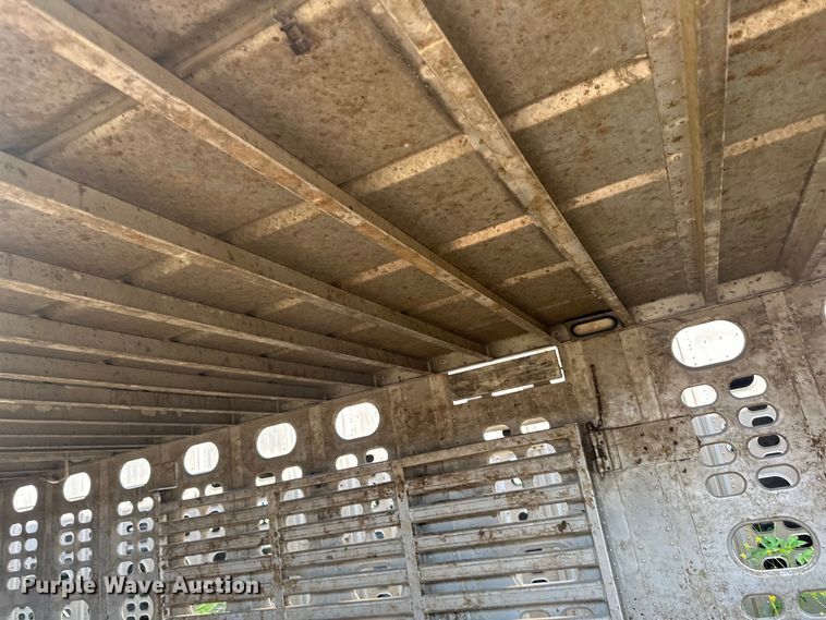 image for item DP8428 2008 Wilson PSDCL-402BP livestock trailer