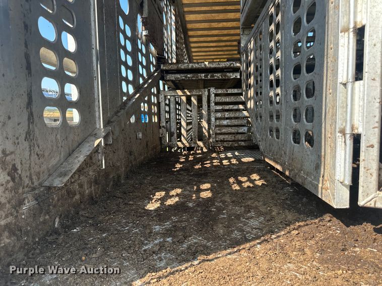 image for item DP8428 2008 Wilson PSDCL-402BP livestock trailer