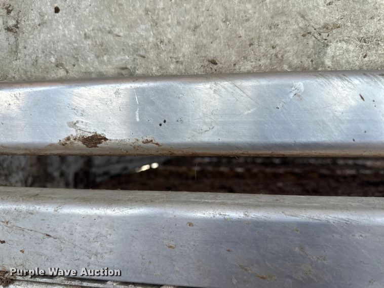 image for item DP8428 2008 Wilson PSDCL-402BP livestock trailer