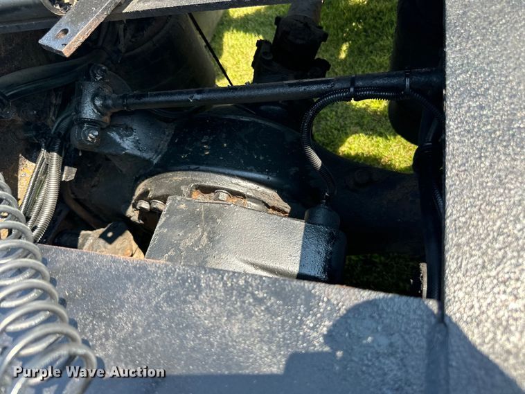 image for item DP8431 2005 Freightliner Columbia semi truck