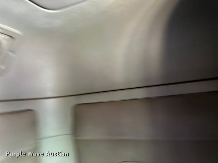 image for item DP8431 2005 Freightliner Columbia semi truck