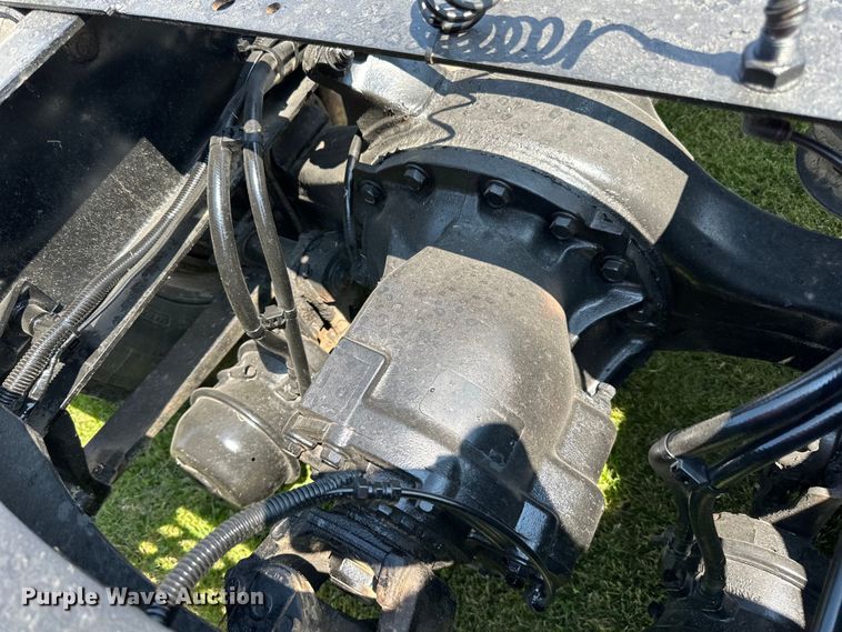 image for item DP8432 2006 Freightliner  Columbia semi truck