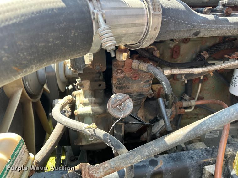 image for item DP8432 2006 Freightliner  Columbia semi truck