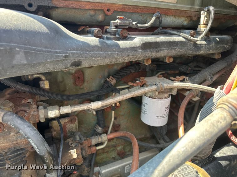 image for item DP8432 2006 Freightliner  Columbia semi truck