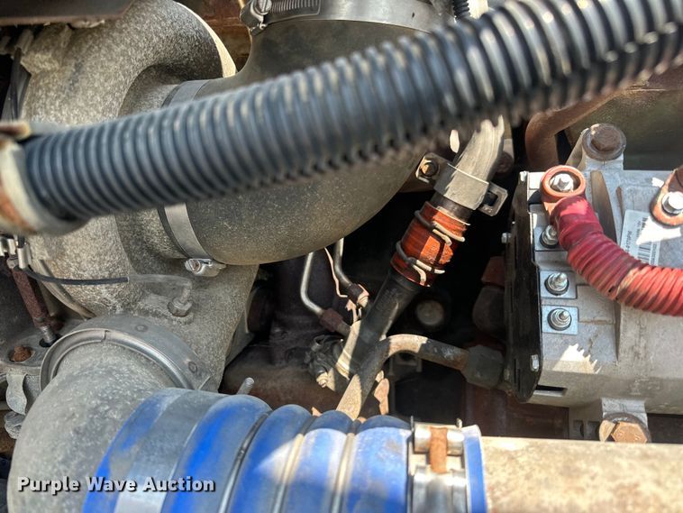 image for item DP8432 2006 Freightliner  Columbia semi truck