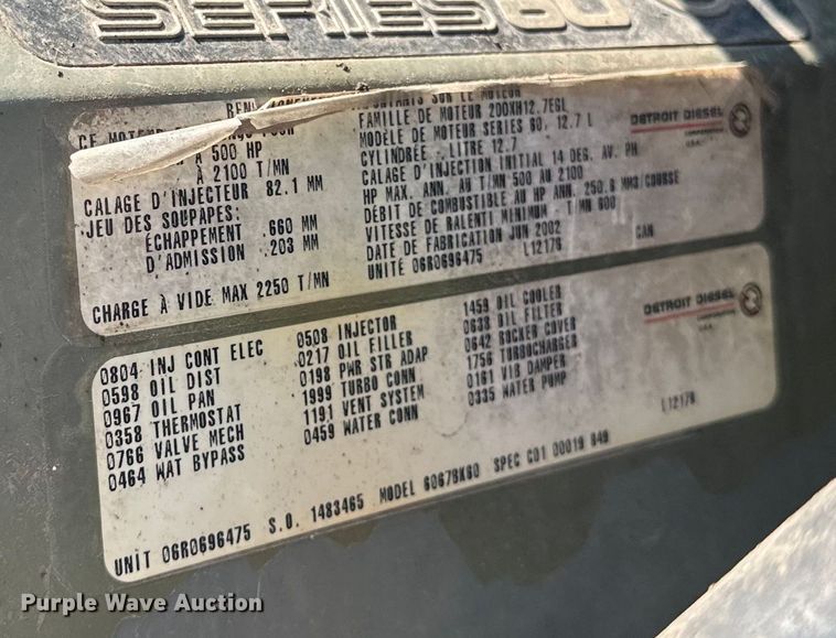 image for item DP8433 2003 Freightliner  Columbia  semi truck