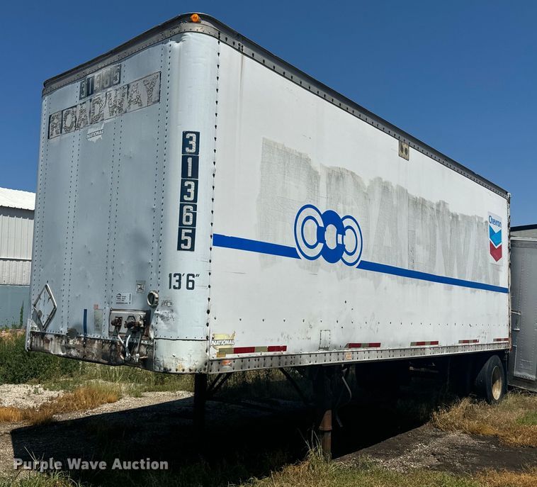 image for item DQ6866 1990 Wabash dry van trailer