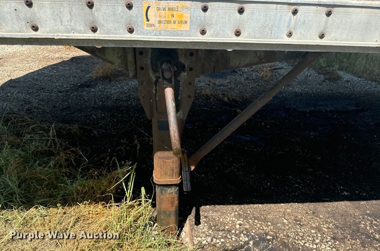 image for item DQ6866 1990 Wabash dry van trailer