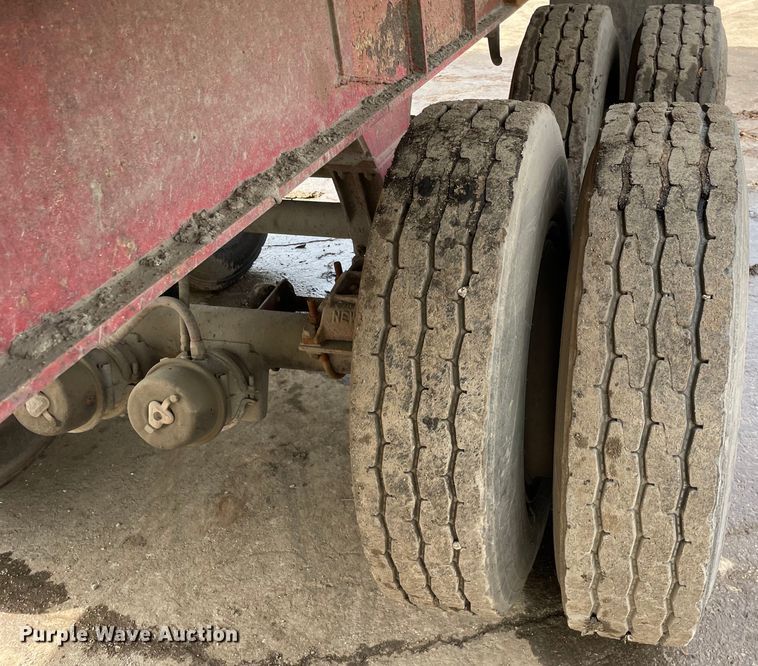 image for item DS5473 1987 Dorsey  end dump trailer