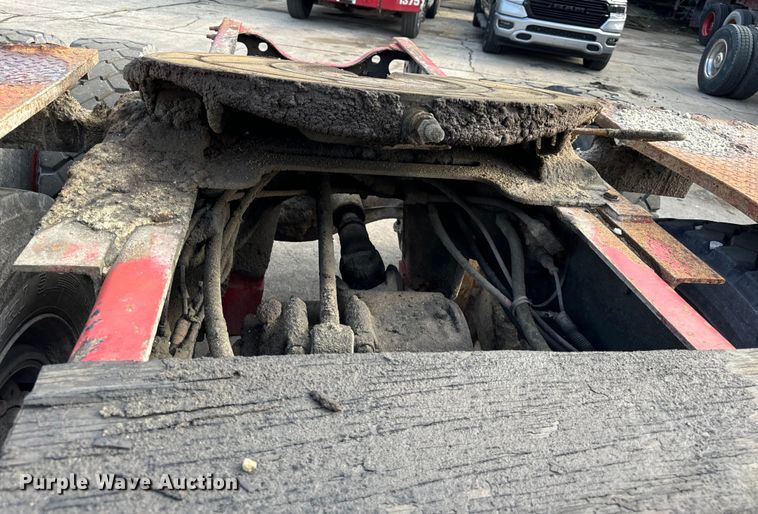 image for item DV5791 2001 Mack  RD690S semi truck