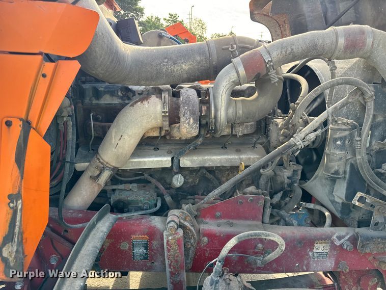 image for item DV5791 2001 Mack  RD690S semi truck