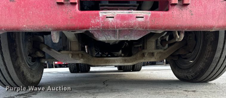 image for item DV5792 2003 Mack  RD688S semi truck