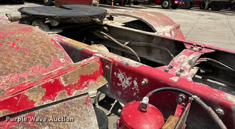 image for item DV5800 2001 Mack  RD690S semi truck