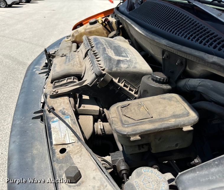 image for item DV5823 1997 Chevrolet  3500 box truck