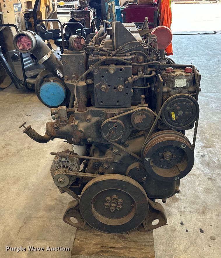 image for item DV5824 2012 Cummins  N14 engine